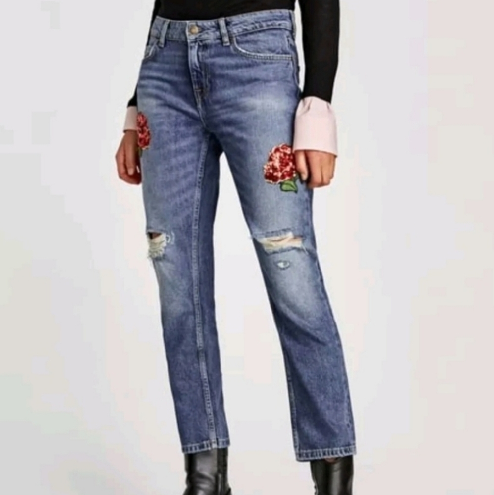 Zara Z1975 Floral Sequin Embroidered Jeans